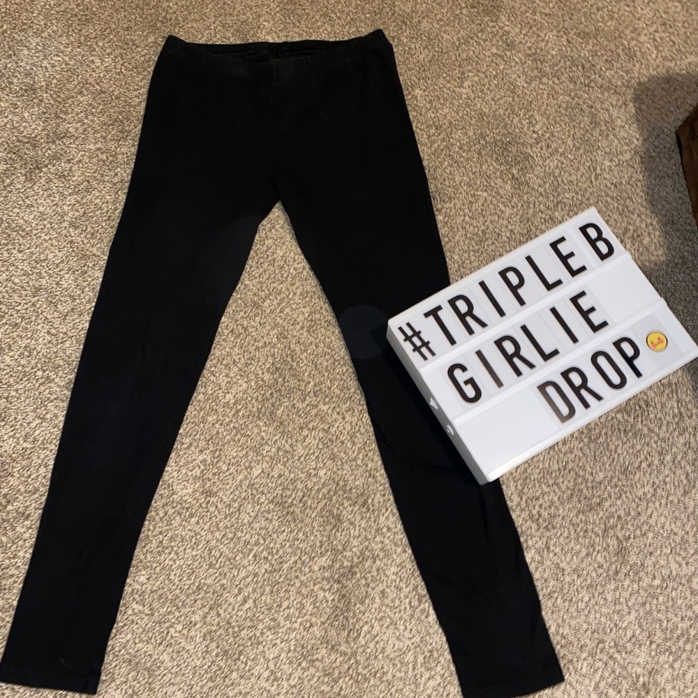 SO Black Leggings